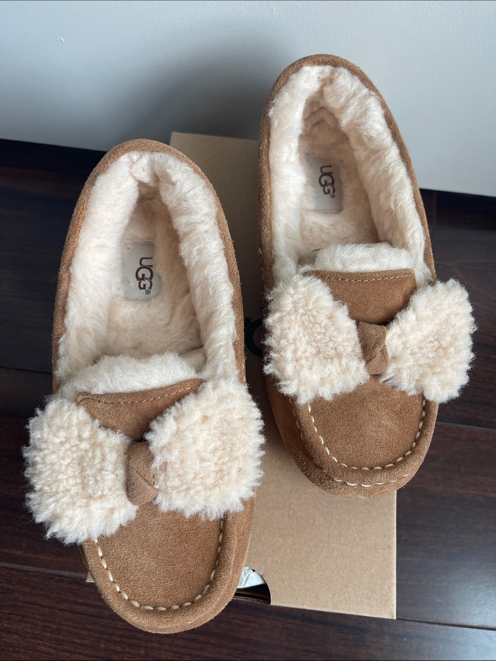 UGG Ansley Fur Bow Slippers